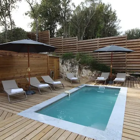 Amandine-cavallo Morto-piscine 2km Du Port *